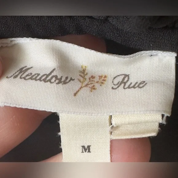 Meadow Rue Anthropologie Floral Flowy Sleeveless Top Size Medium - Picture 4 of 4